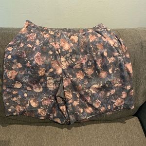 Lululemon Pace breaker shorts